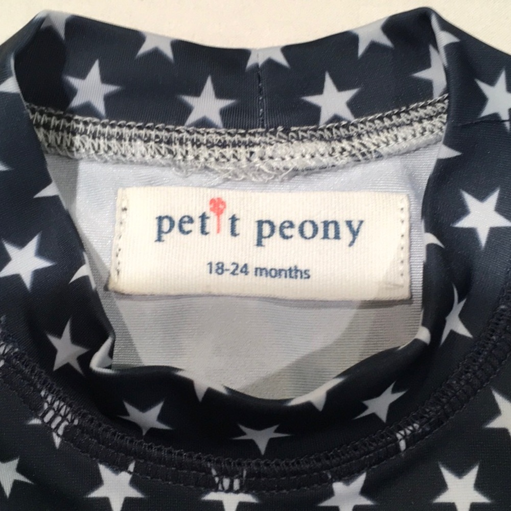 Petit Peony Rash Guard - Picture 3 of 5